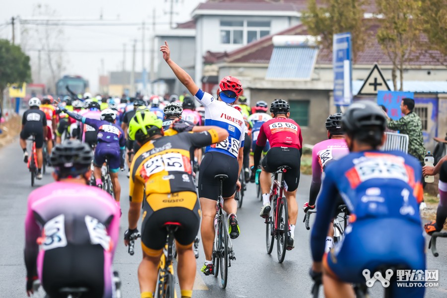 鹽城黃海濕地公路賽 黃京勝兩“鑫”