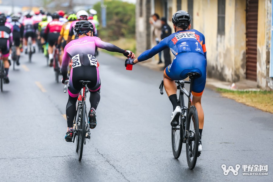 鹽城黃海濕地公路賽 黃京勝兩“鑫”