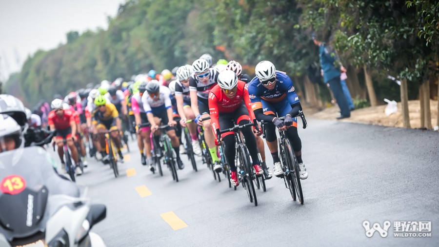 鹽城黃海濕地公路賽 黃京勝兩“鑫”