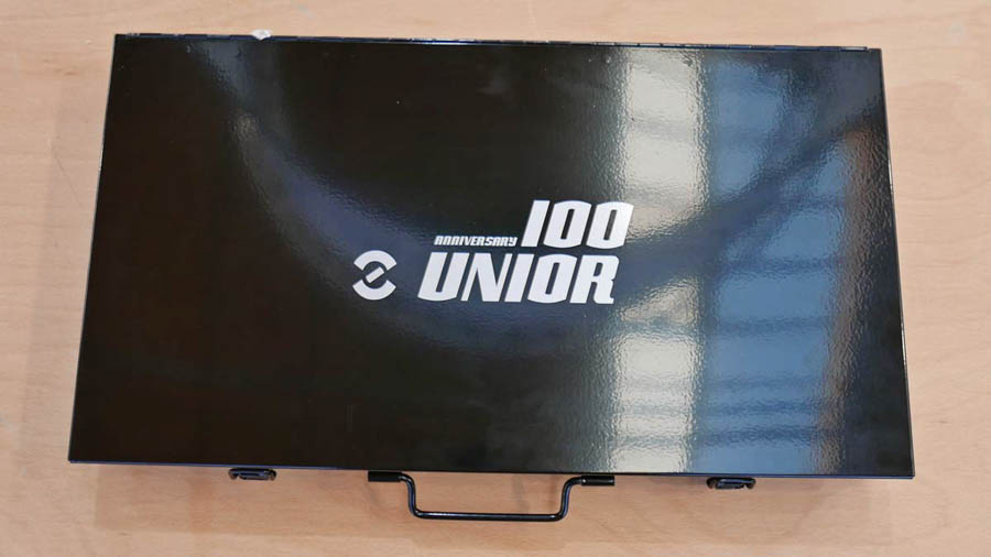 100个单独编号 Unior发布百年纪念版工具
