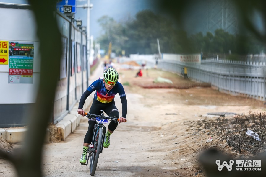 JAVA杯第十届凤凰山山地赛 单飞哥黄广鸿冠绝全场