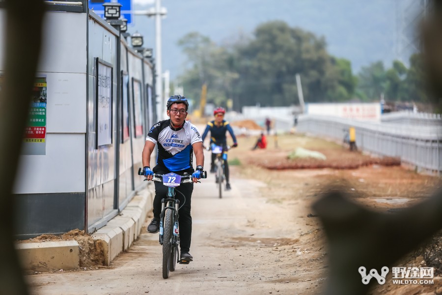 JAVA杯第十届凤凰山山地赛 单飞哥黄广鸿冠绝全场