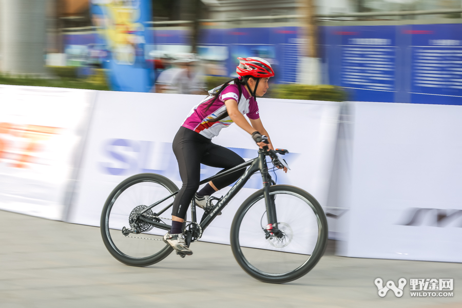 JAVA杯第十届凤凰山山地赛 单飞哥黄广鸿冠绝全场