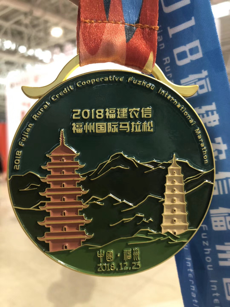 铁三人物｜王战平：登珠峰玩铁三  谁说60岁后就要停下来