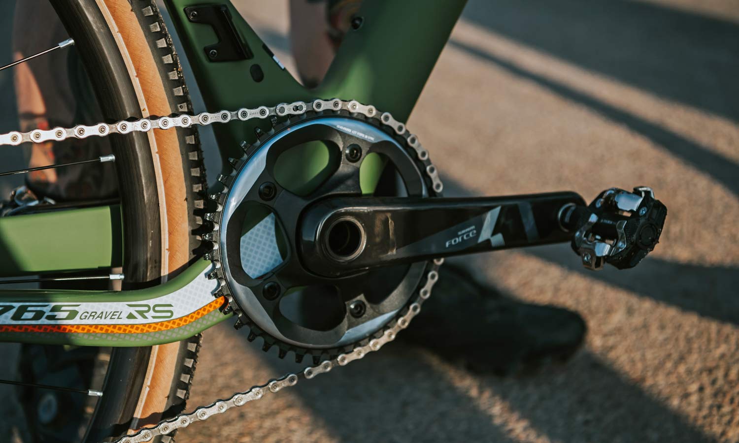 平路与越野兼并 Look推出765 Gravel RS