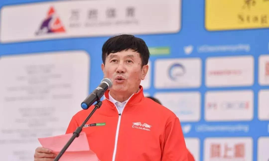 环崇明岛女子世巡赛S1：UCI主席亲临 洛伦娜揽三衫