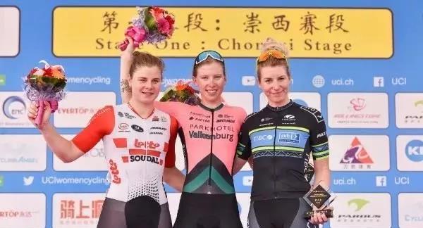 环崇明岛女子世巡赛S1：UCI主席亲临 洛伦娜揽三衫