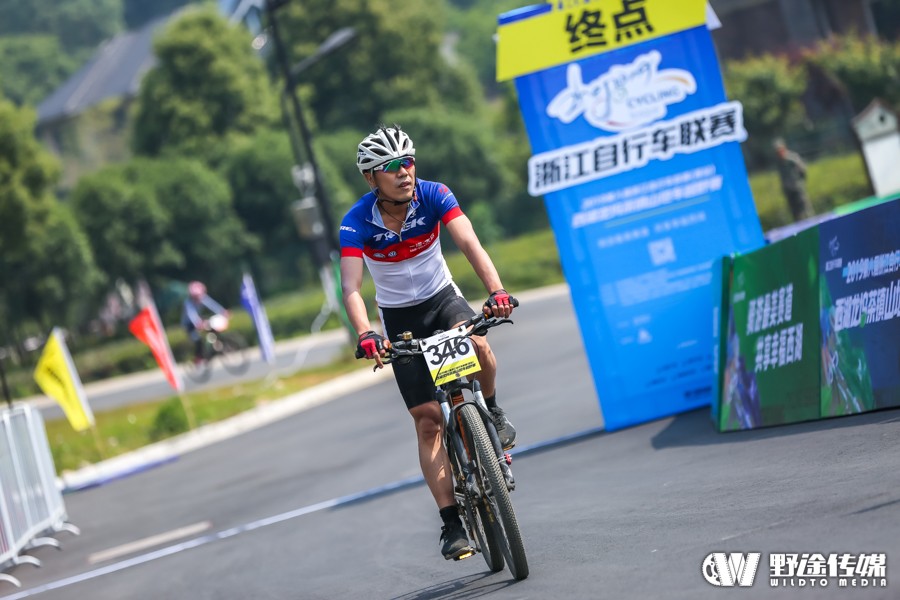 浙江联赛首站 | 龙坞茶镇 最美赛道 米久江成功卫冕