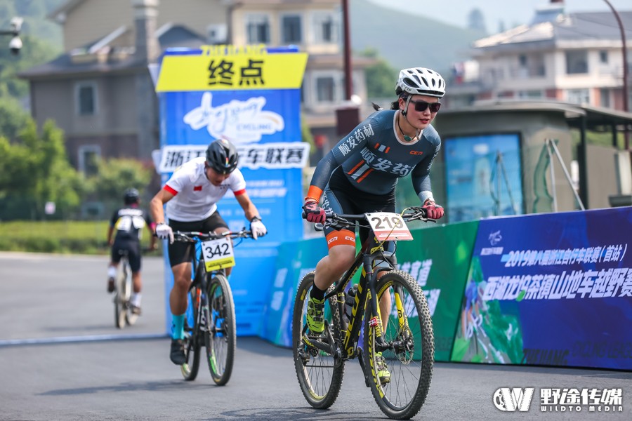 浙江联赛首站 | 龙坞茶镇 最美赛道 米久江成功卫冕