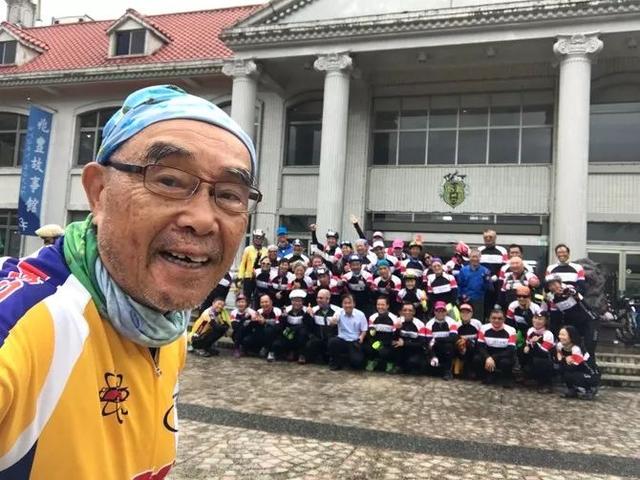 骑车摔伤牙齿怎么办？