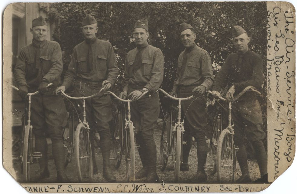 你知道自行车在一战中有多重要吗？竟还有专门军队