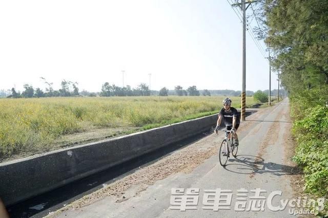 骑自行车可减少腰椎神经压迫