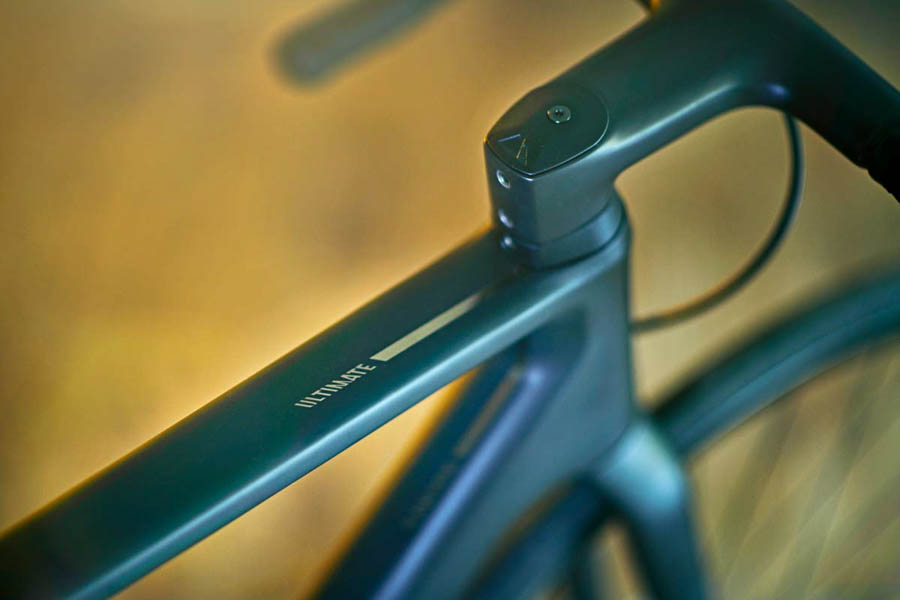 能上路的6kg以下碟刹公路 Canyon推出新款Evo Disc