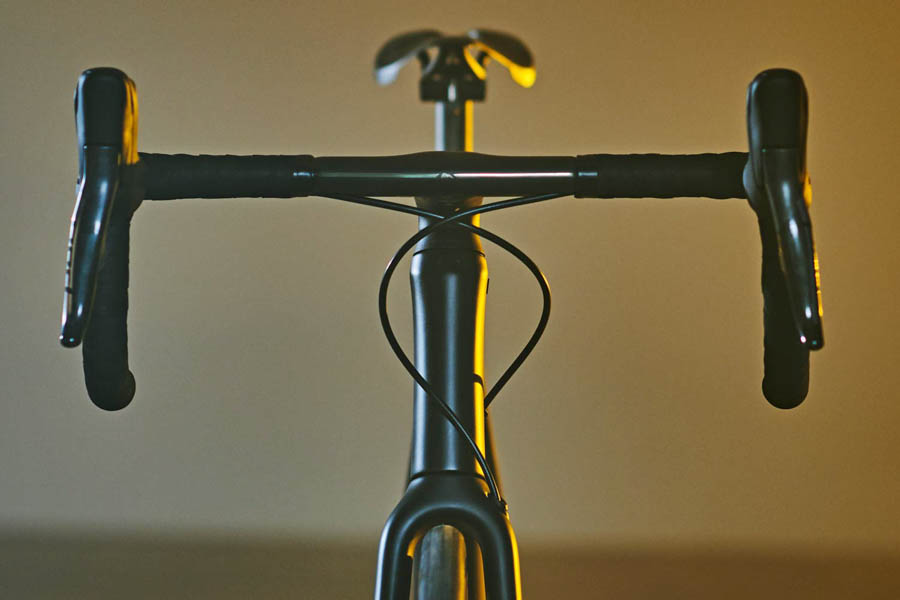 能上路的6kg以下碟刹公路 Canyon推出新款Evo Disc