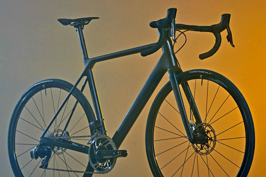 能上路的6kg以下碟刹公路 Canyon推出新款Evo Disc