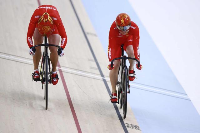 西班牙夏训火热进行 国家自行车队为奥运储备体能