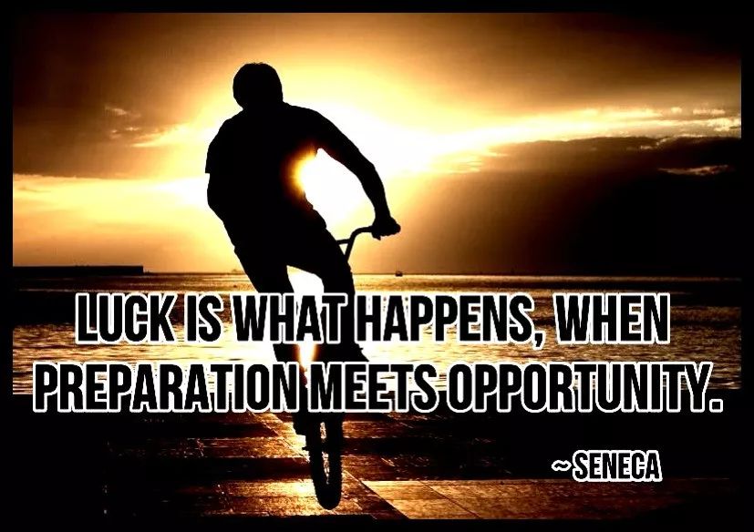 尝试成为职业车手是一个人能尝试的最有意义的事