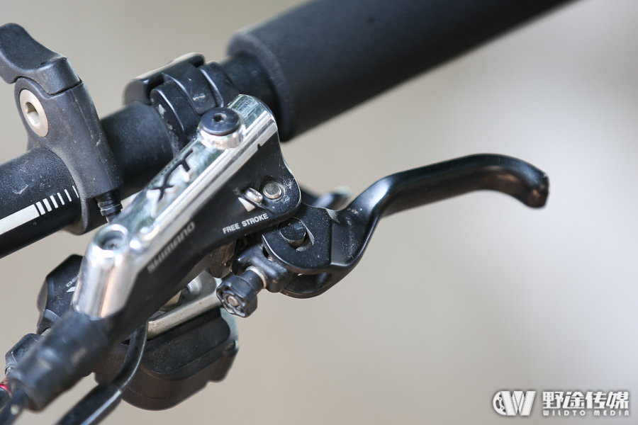 新手进阶 6步解决刹车软绵无力