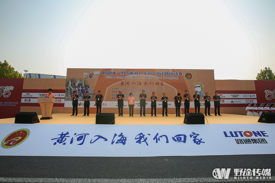 黃河口東營賽收官戰(zhàn) | 與職業(yè)隊(duì)飚車 黃廣鴻表現(xiàn)搶眼