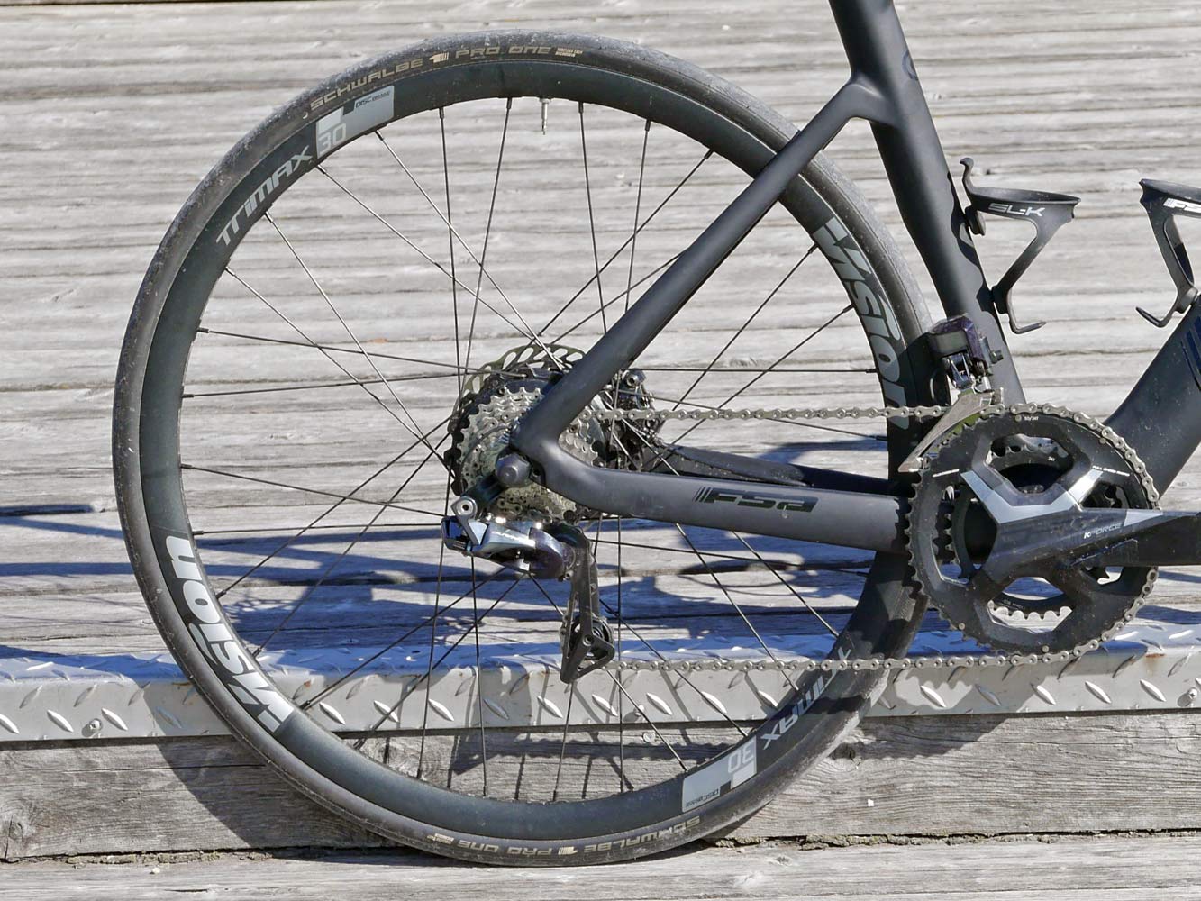 可装两块电池 FSA将推出后花鼓电机eBike