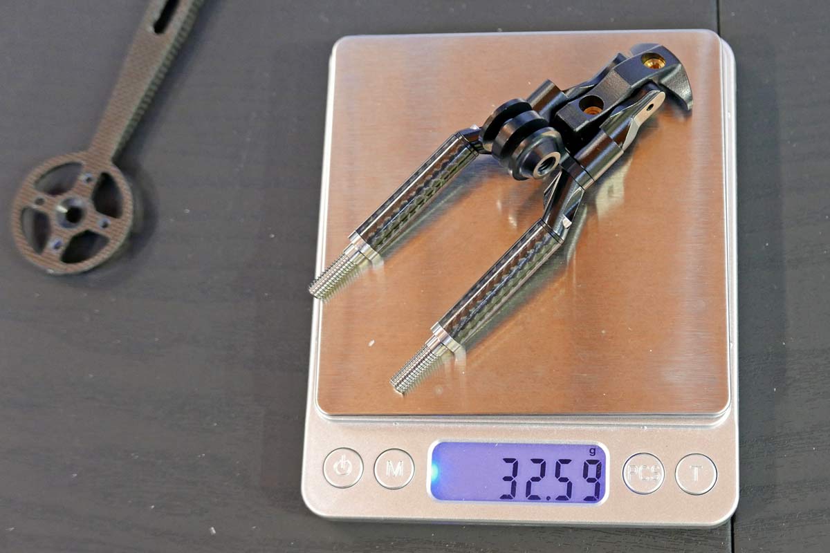 4g水壶架 5g码表架 Carbonworks推出超轻系列配件