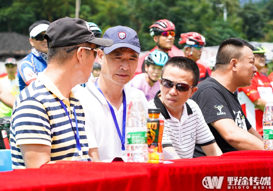 首屆霞浦溪西全國山地越野邀請賽  郭鑫偉強(qiáng)勢奪冠