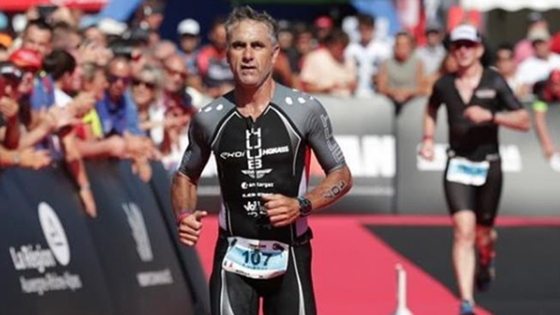 顶尖PRO退役也牛！前亚洲车王成IRONMAN 70.3世界冠军