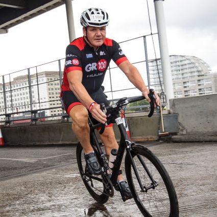 盘点爱玩铁三的明星  你与“爱豆”只差一场铁三赛