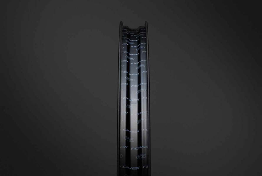 适用不同路面 Roval发布Terra砾石轻量轮组