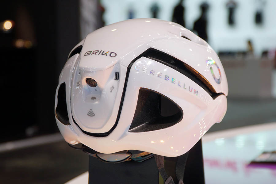 头盔也能有黑匣子 Briko发布490欧元的智能头盔
