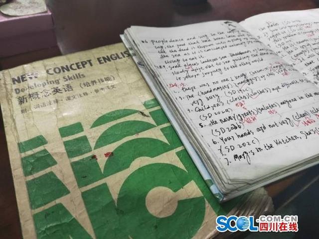 46岁骑游中国61岁念大学81岁出书 学霸爷爷登央视舞台