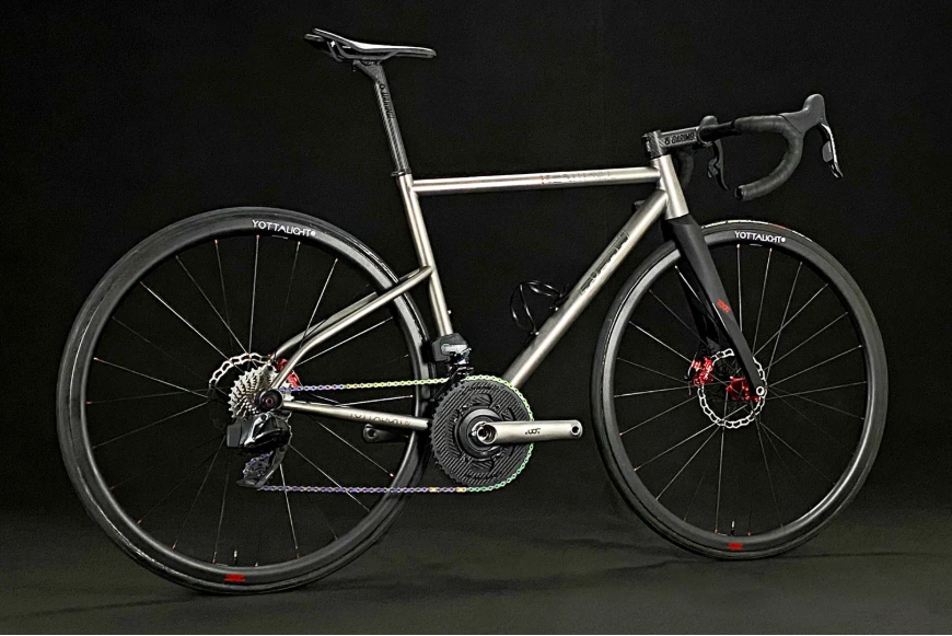 6.1Kg TRed推出REA Titanide钛合金碟刹公路