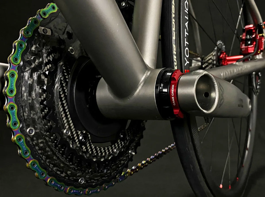 6.1Kg TRed推出REA Titanide钛合金碟刹公路