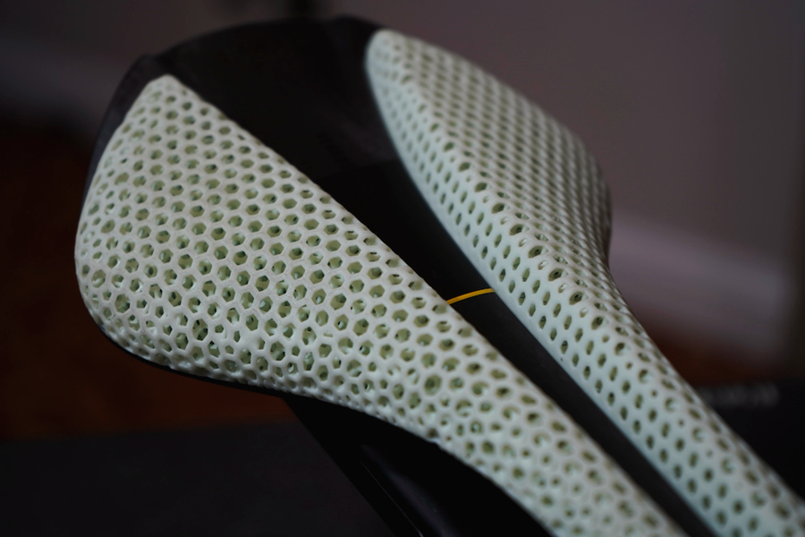 售价390欧元 Fizik3D打印坐垫正式推出