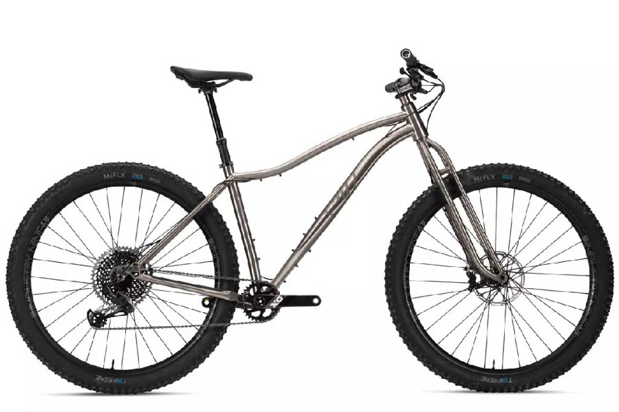 各方面都更大的29er 新款Wayward V2钛架山地