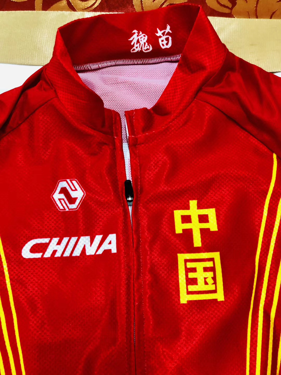 Hi！女神｜从专业队到领骑员 95后骑行小花魏喵喵