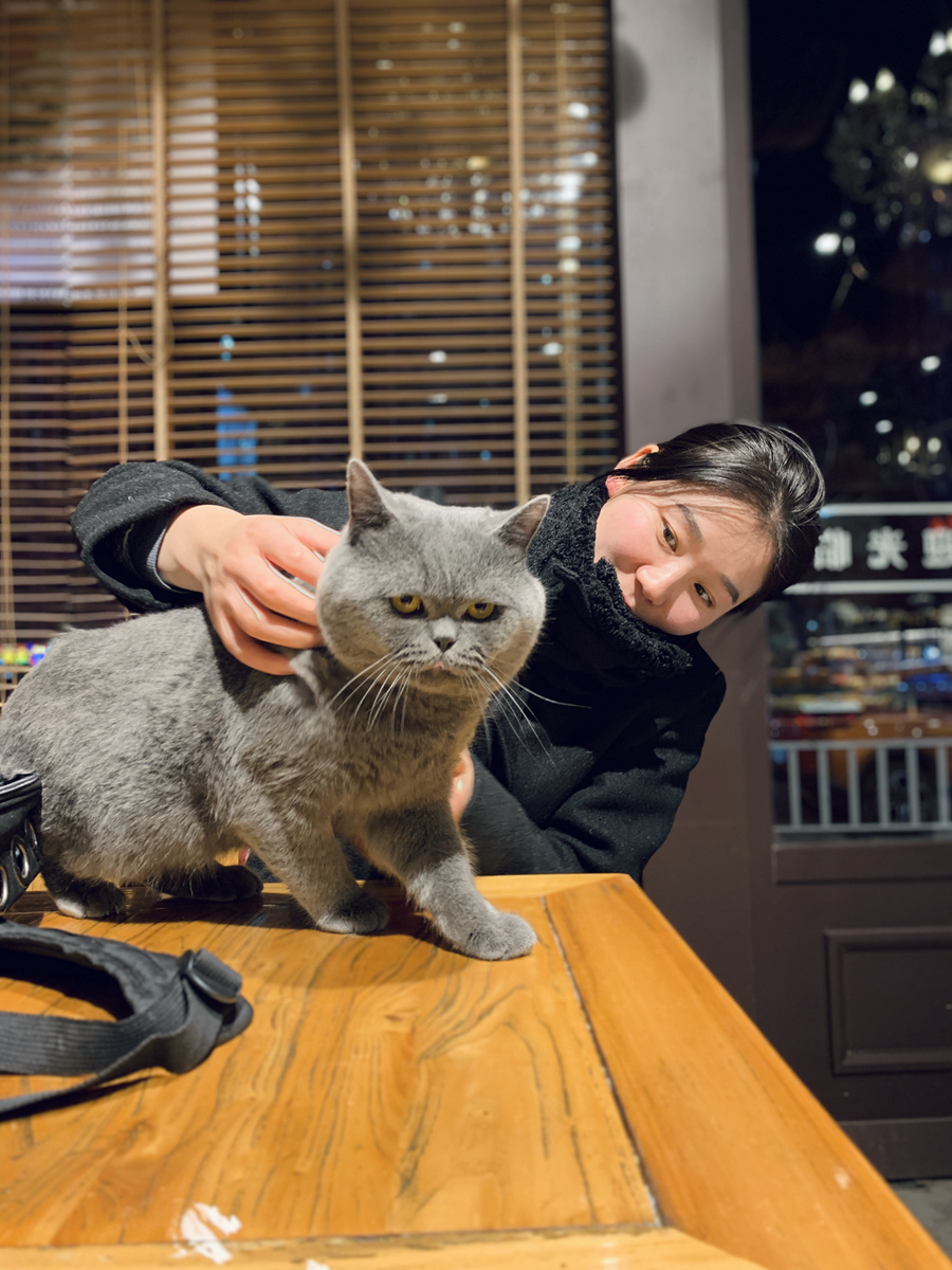 Hi！女神｜从专业队到领骑员 95后骑行小花魏喵喵