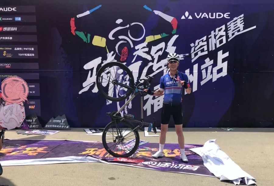 "车龄"不算长的许志兴非常热衷于参加国内乃至国外