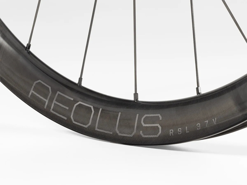Bontrager发布Aeolus RSL 37v砾石轮组