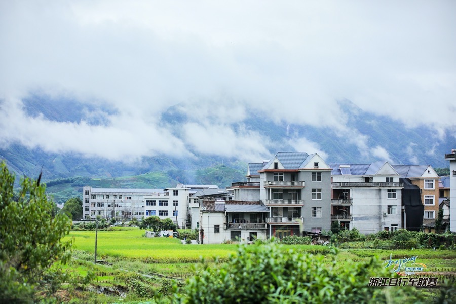 浙江联赛遂昌站 茶山雨战 郭大侠强势夺冠精英组