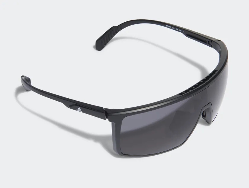 独特技术增强清晰度 阿迪达斯推新运动眼镜