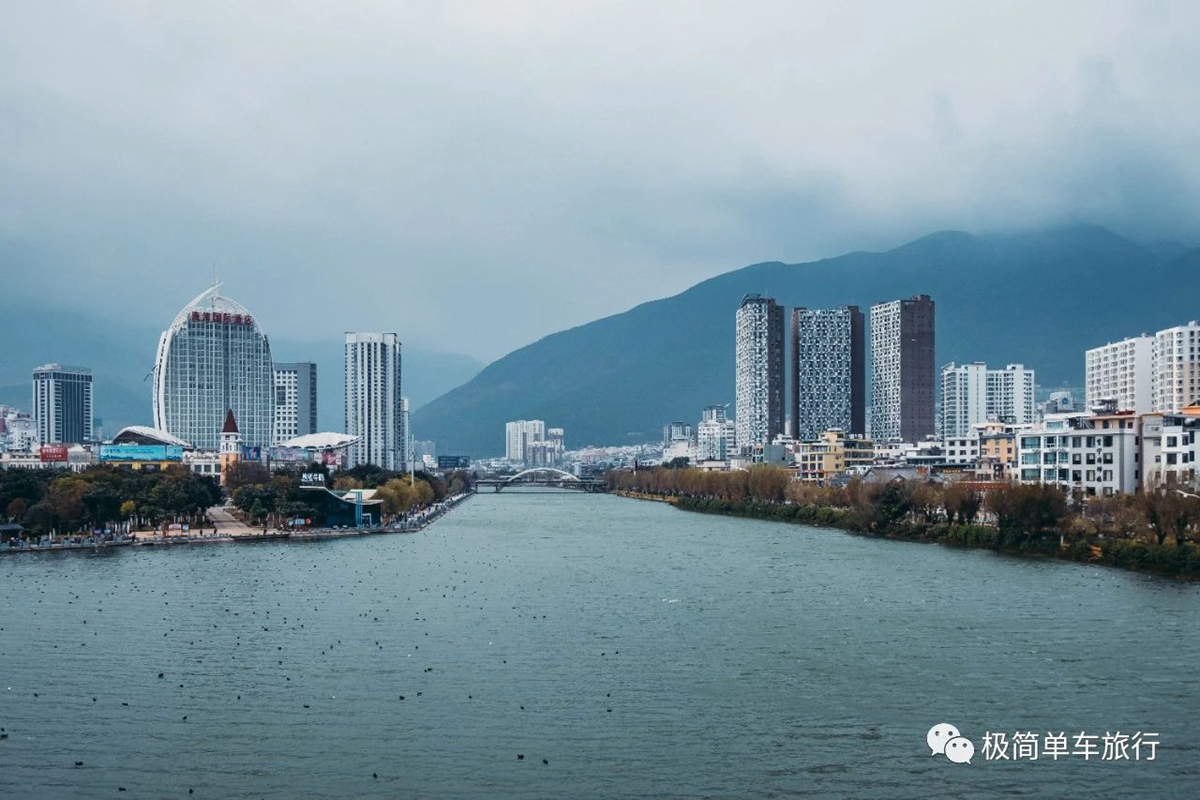 骑行云南D1：大理-喜洲 去温暖的地方溜溜车