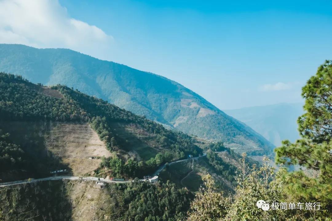 骑行云南D4：永平-保山  穿过大雾迎来大晴天