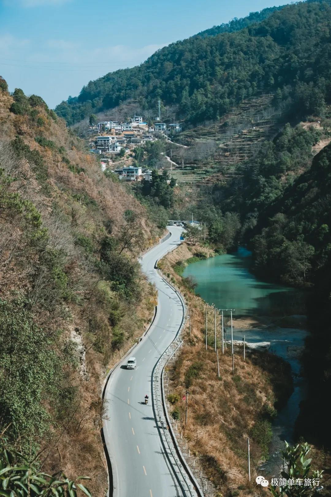 骑行云南D4：永平-保山  穿过大雾迎来大晴天