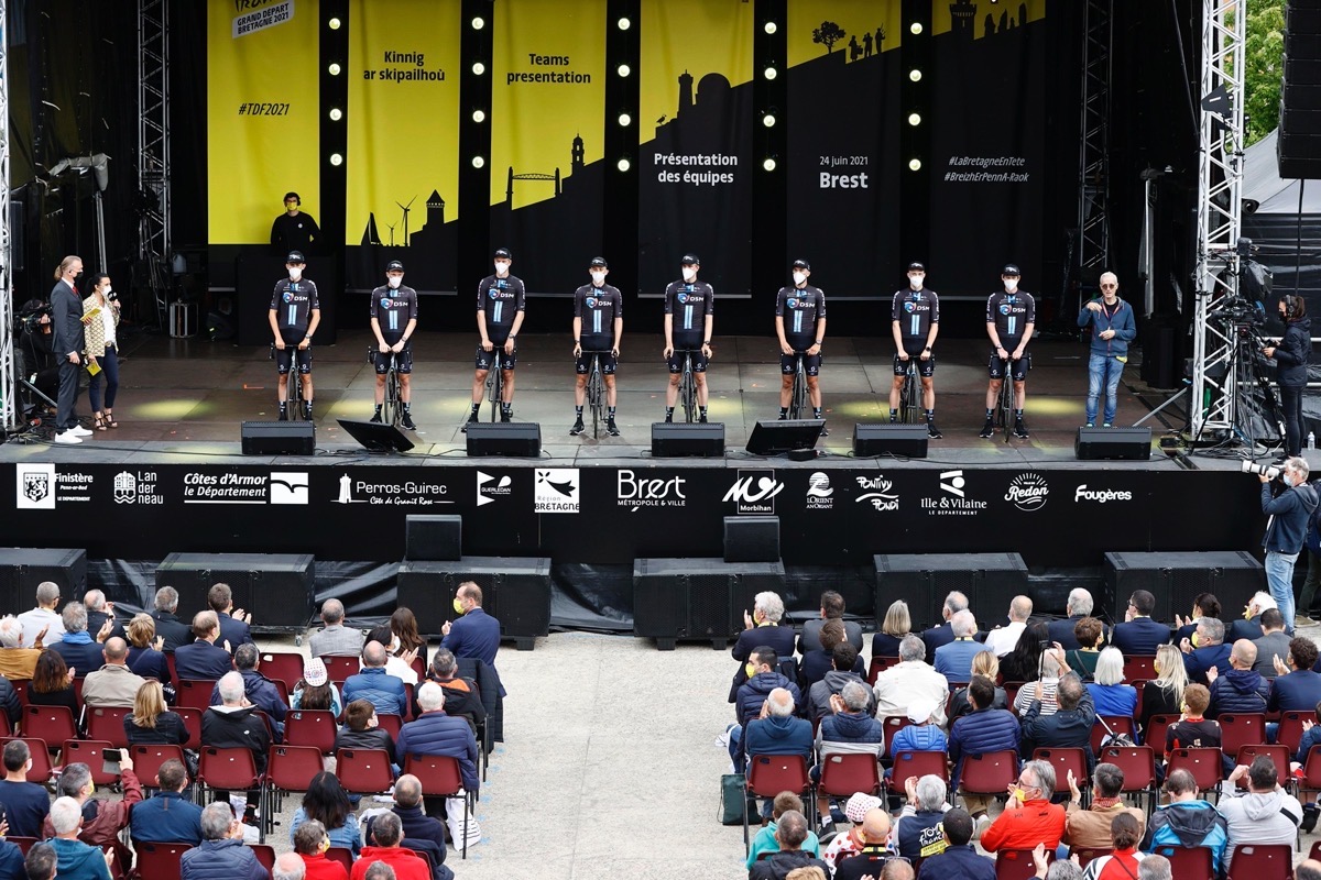 【图集】离开赛还有一天！2021环法车队亮相仪式