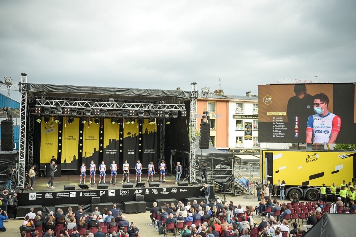 【图集】离开赛还有一天！2021环法车队亮相仪式