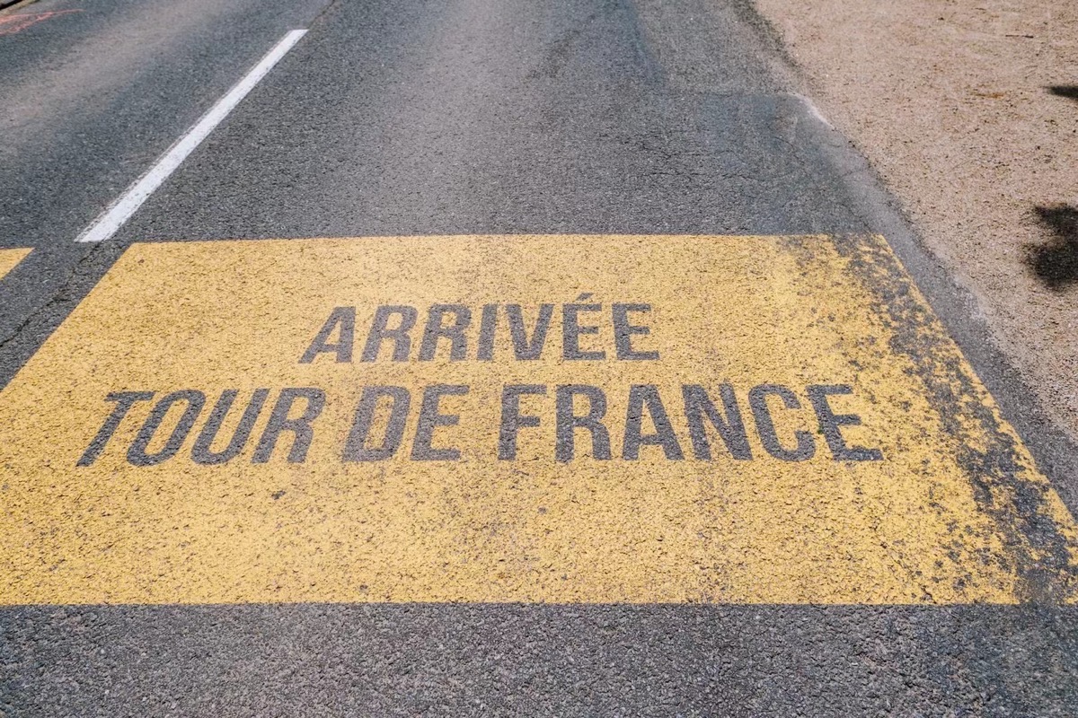 【图集】离开赛还有一天！2021环法车队亮相仪式