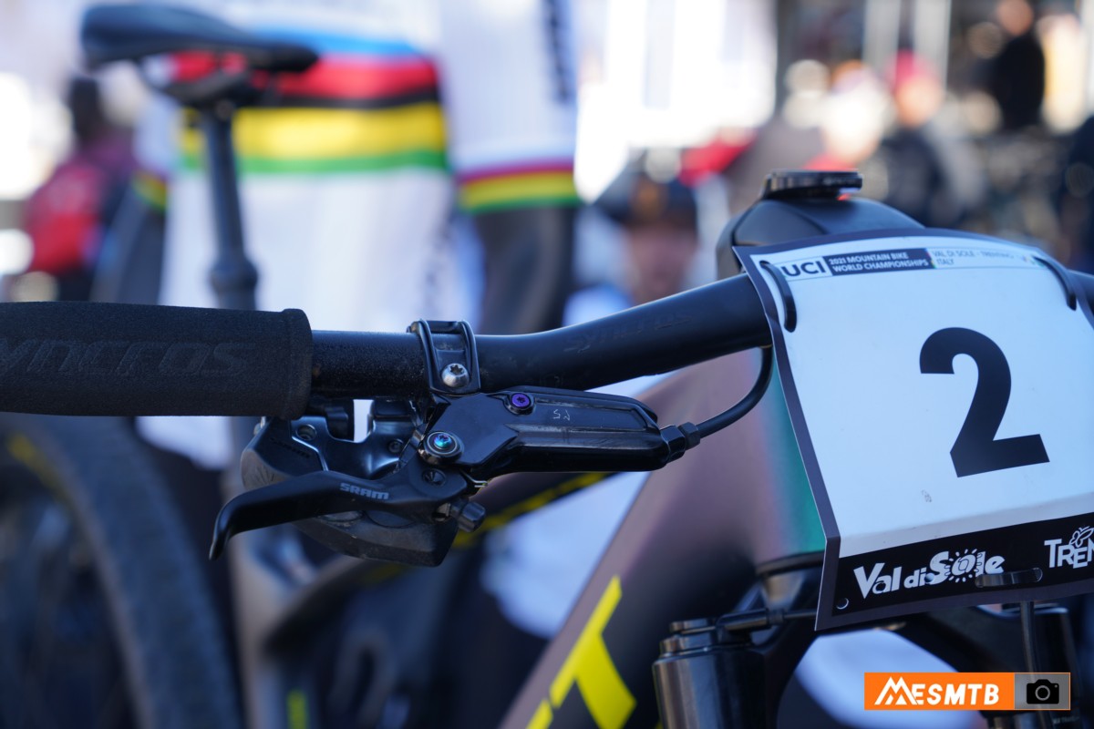 图集｜尼诺世界冠军版Scott Spark RC细节有何不同