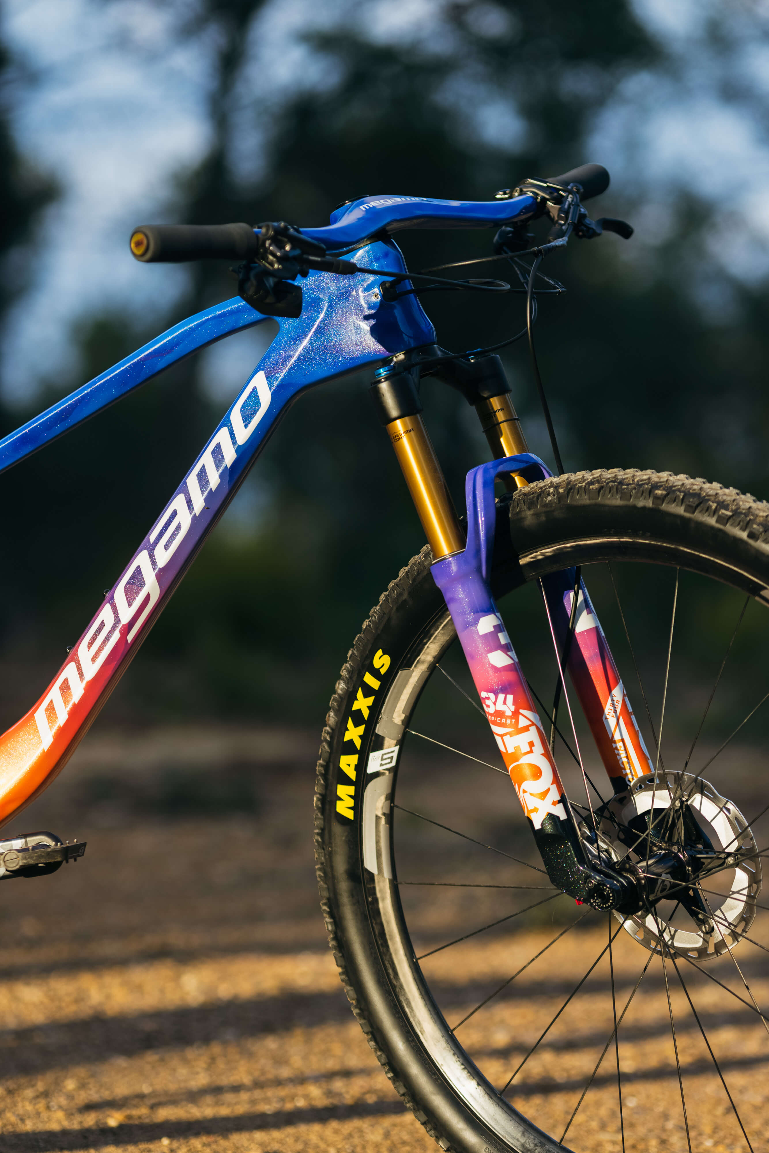 落日渐变色彩  涂装大师为Sami打造定制版涂装