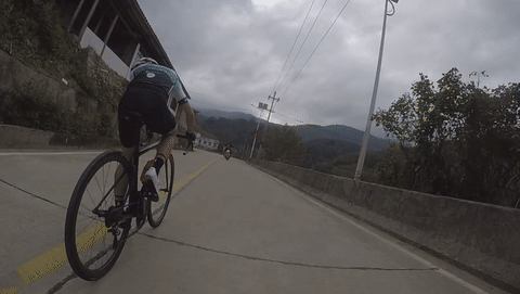 小编赛记 |草洋杯爬坡赛 1000米爬升的“欢乐”体验